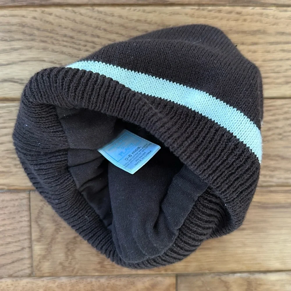 🤎🩶 ZUTANO & CHILDREN'S PLACE Baby Hat gray football 6 months hat EUC
